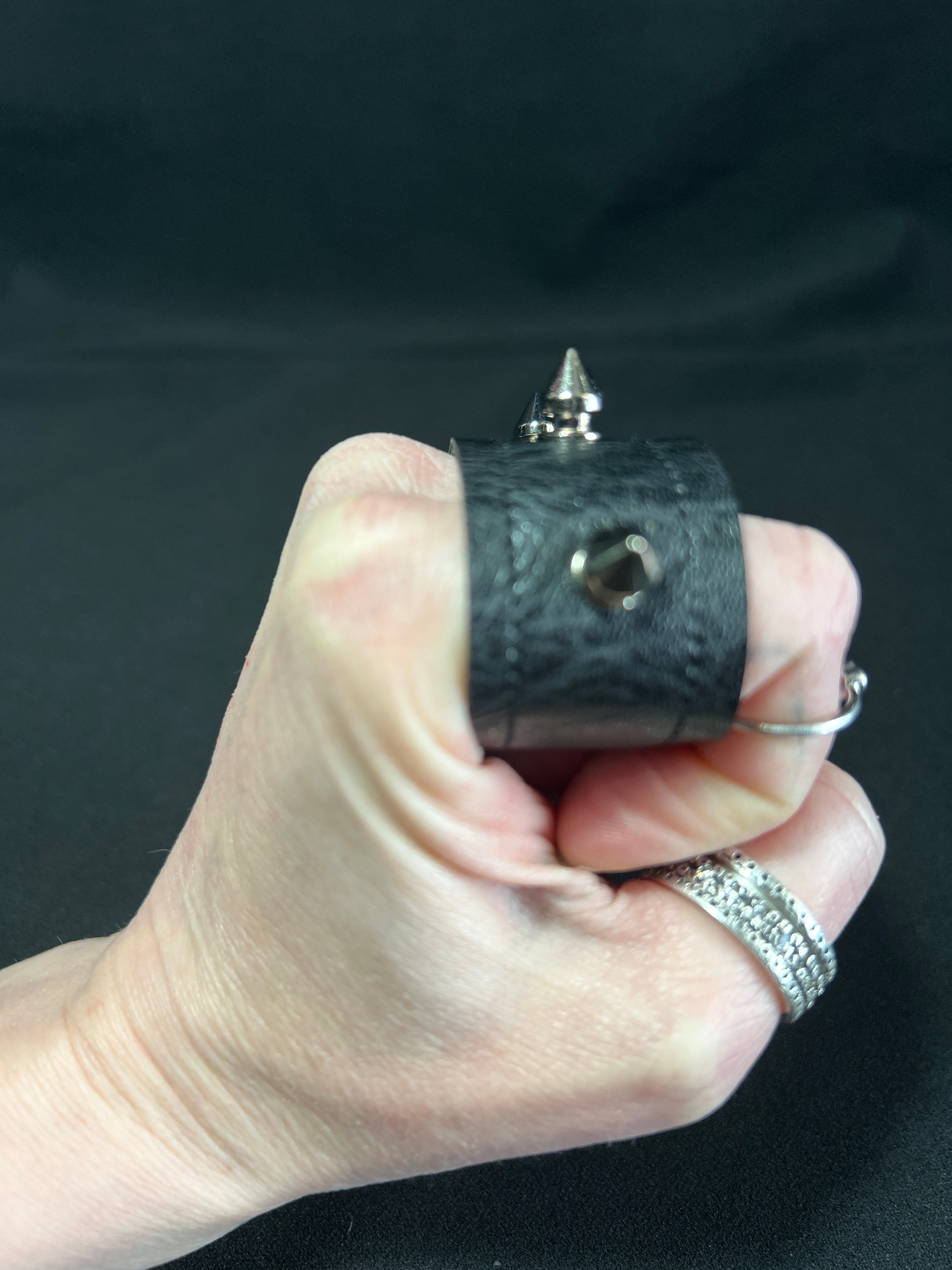 Spiked Brass Knuckles - 009