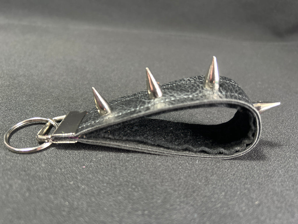 Spiked Brass Knuckles - 022