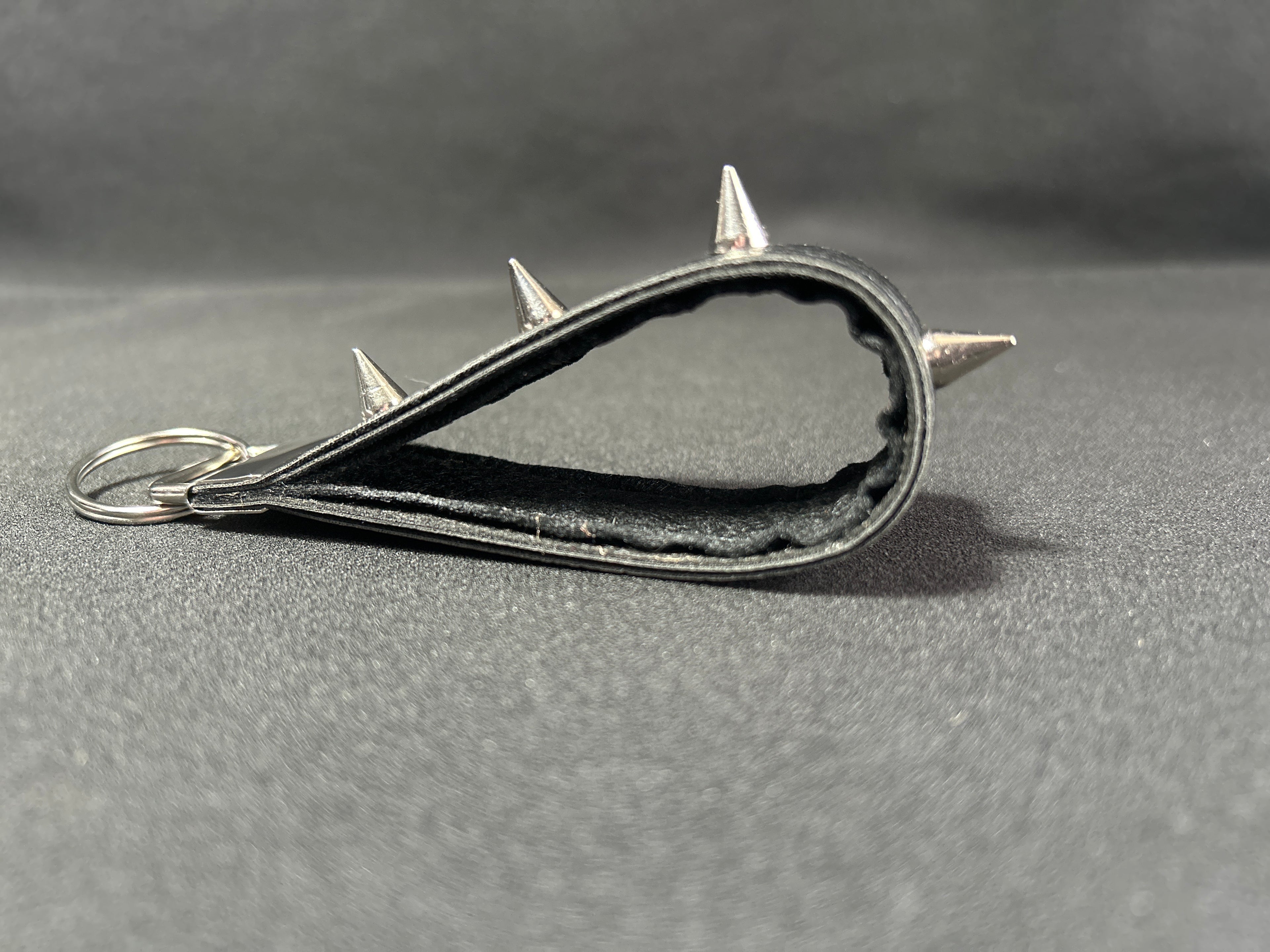 Spiked Brass Knuckles - 004