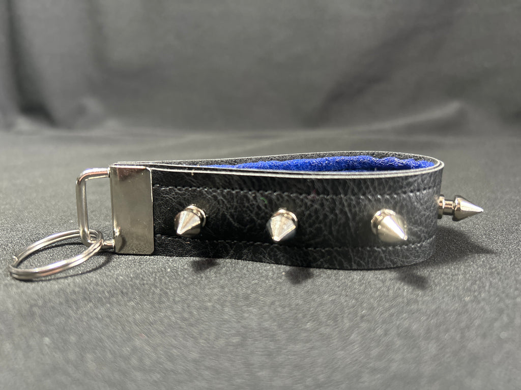 Spiked Brass Knuckles - 010