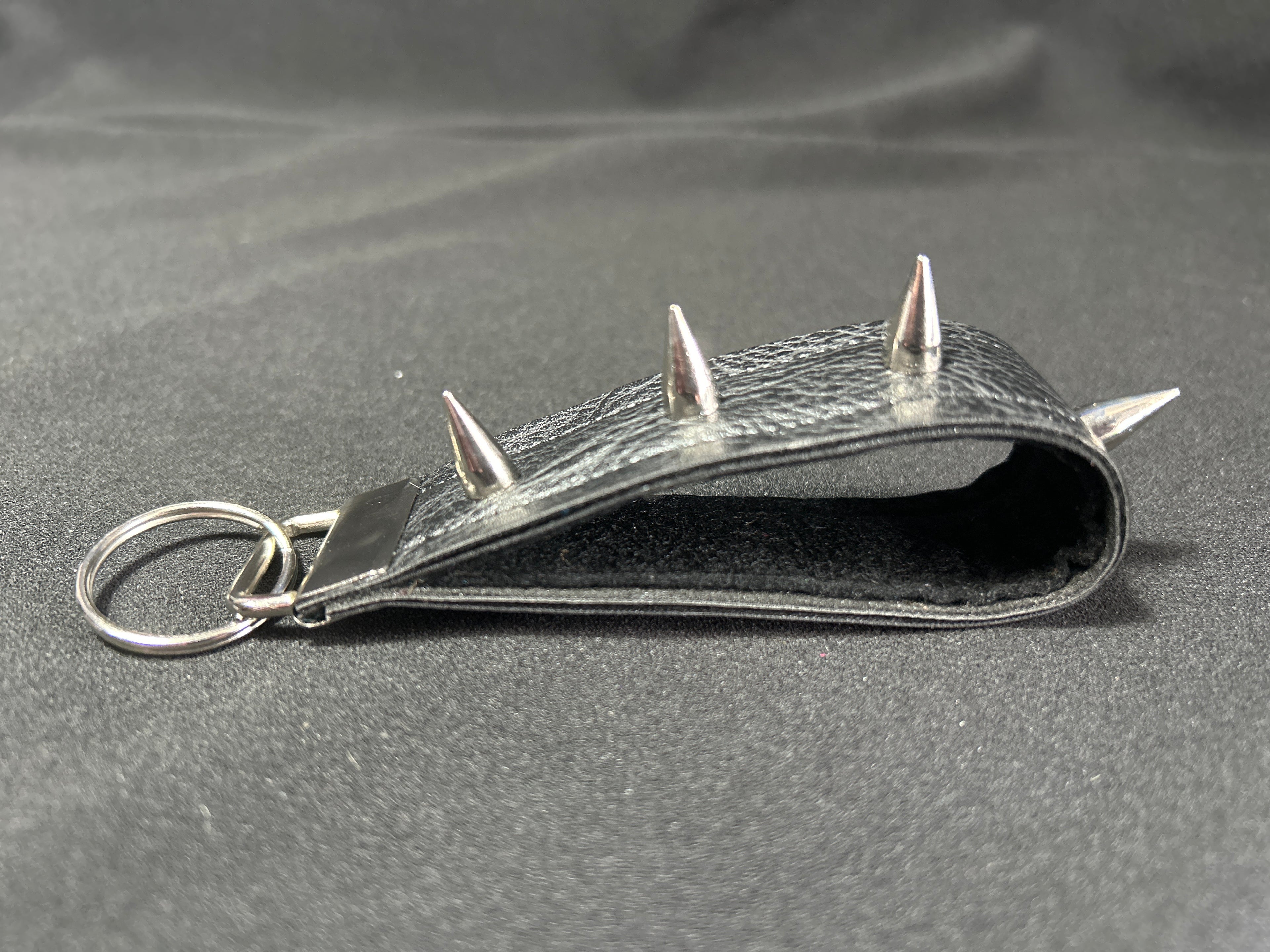 Spiked Brass Knuckles - 018