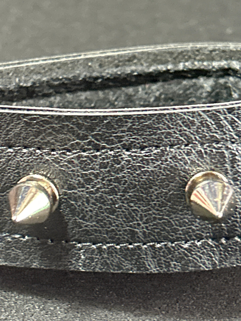 Spiked Brass Knuckles - 009