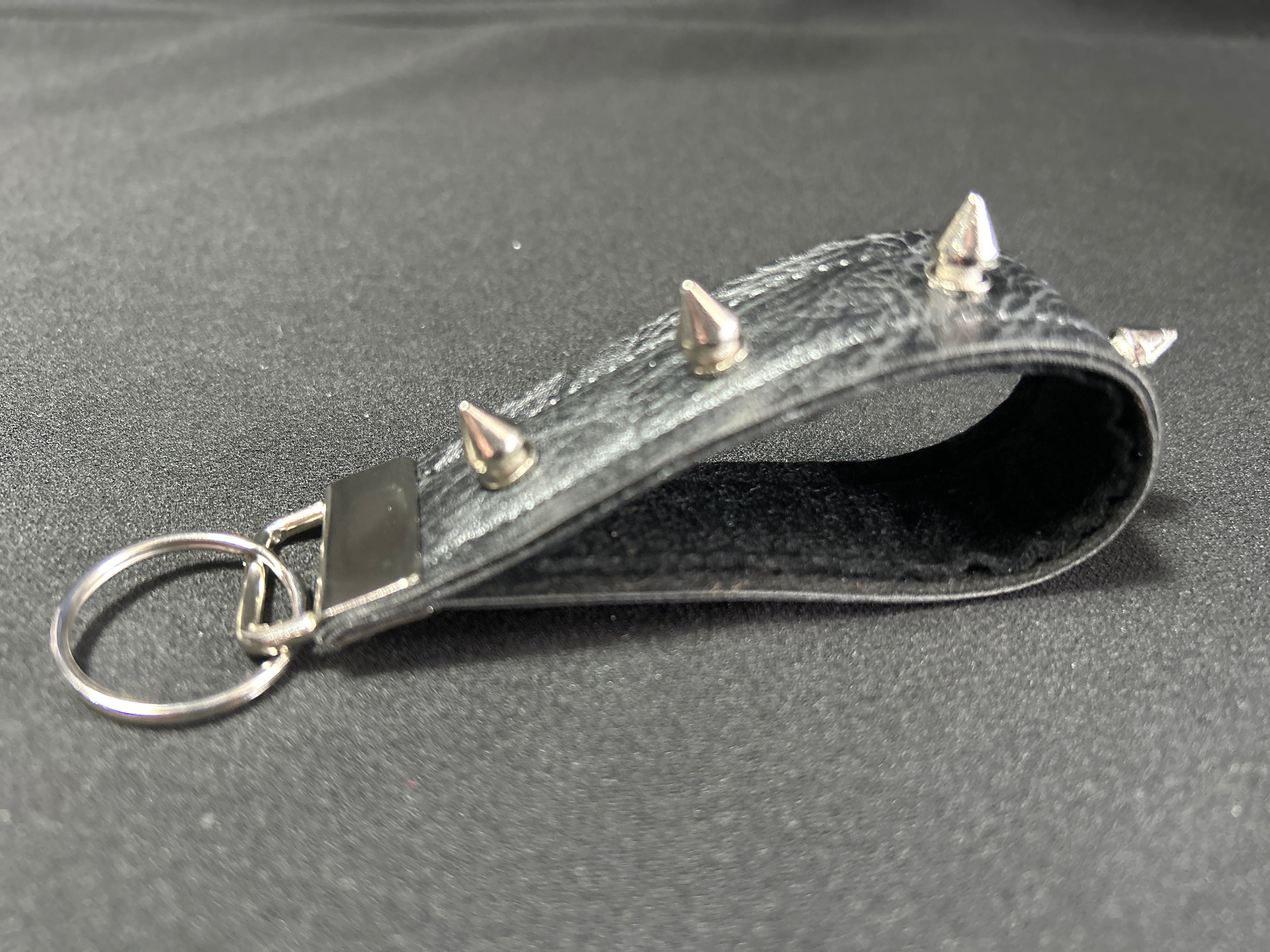 Spiked Brass Knuckles - 012