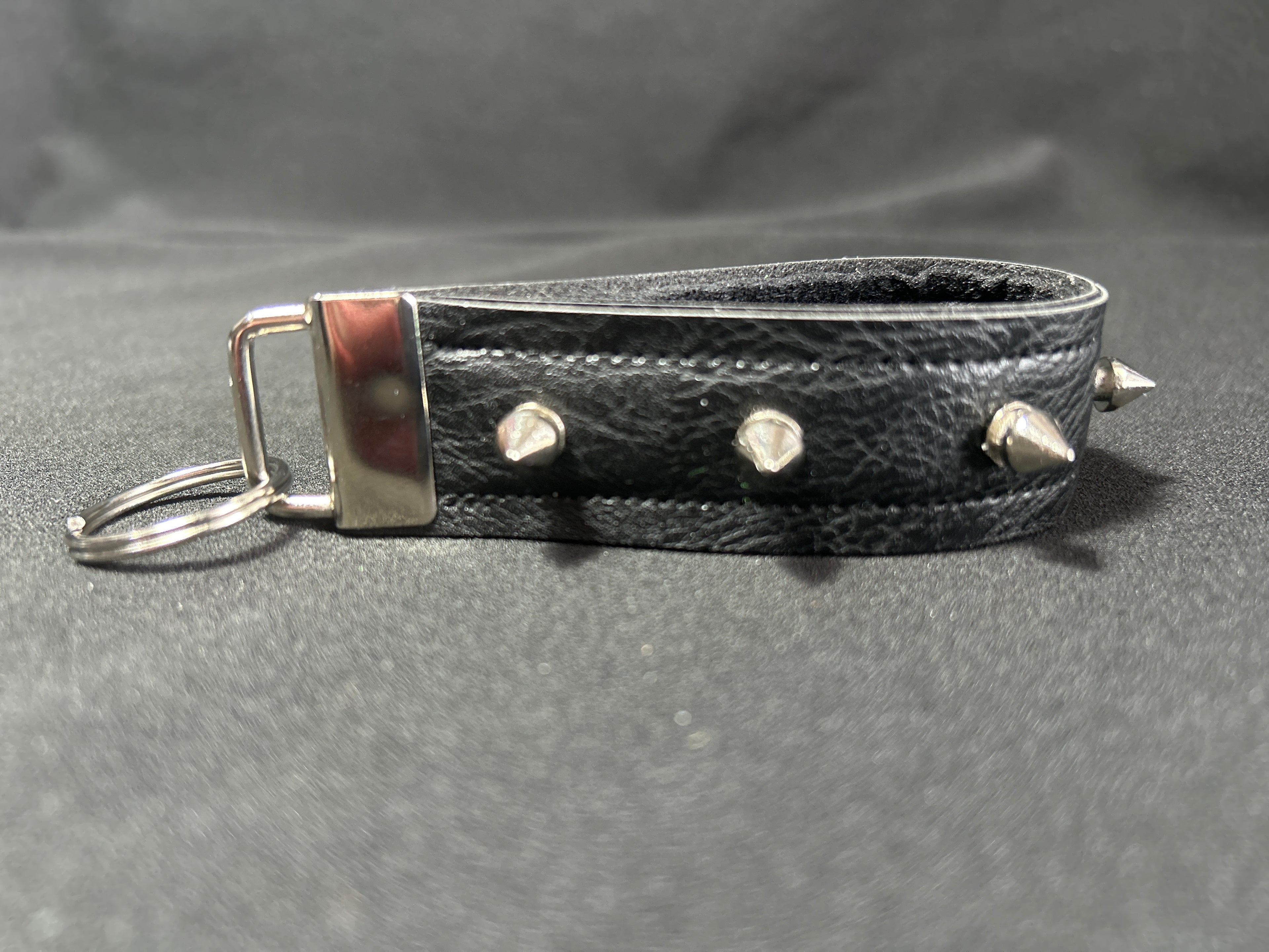 Spiked Brass Knuckles - 012