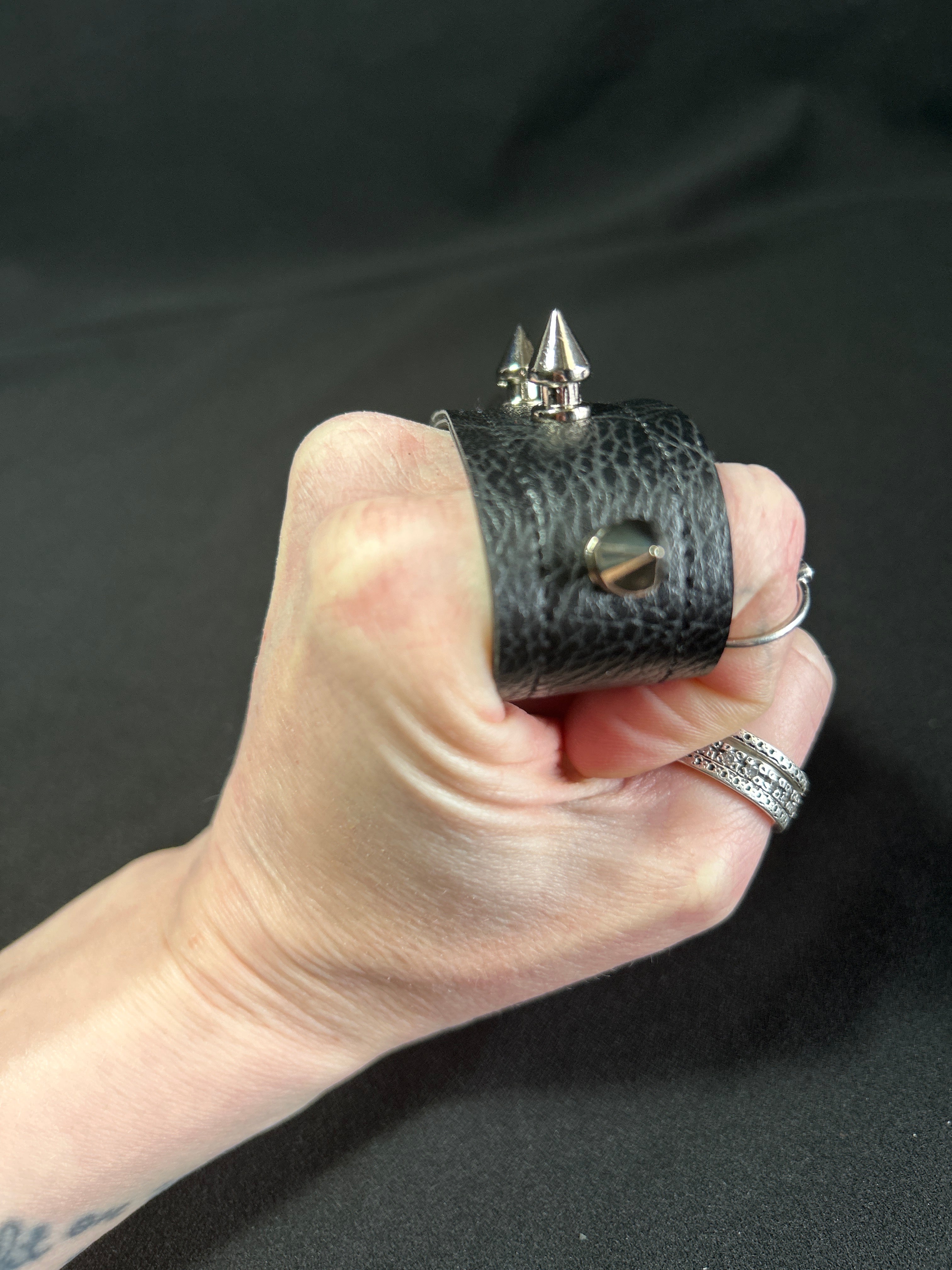 Spiked Brass Knuckles - 014