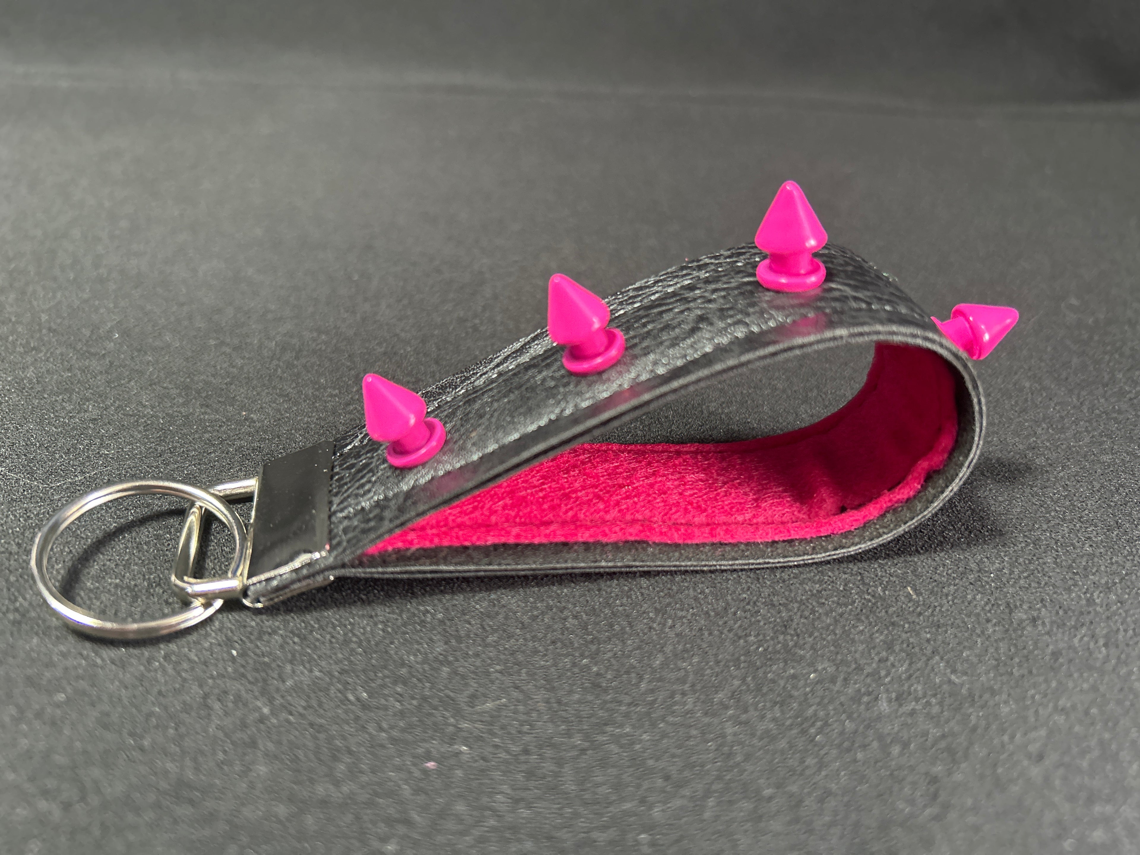 Spiked Brass Knuckles - 023