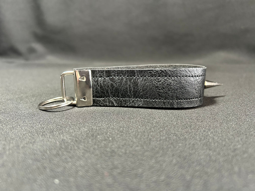 Spiked Brass Knuckles - 002